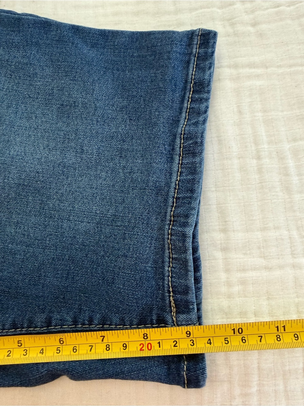 d. jeans Denim Bermuda Shorts Size 12 - Picture 7 of 7